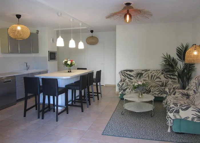 Les Cigales Rez De Jardin A 10mn Des Belles Plages * Hyères